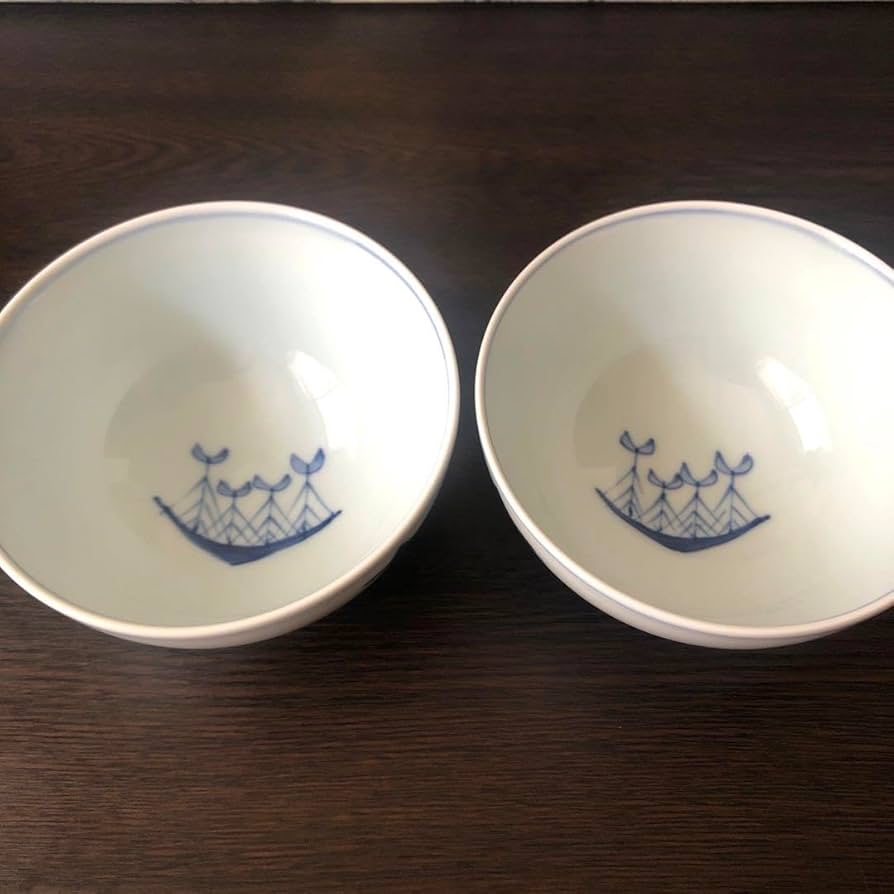Amazon | しん窯 青花 夫婦茶碗(飯椀) 三人異人 有田焼 管理.KTH